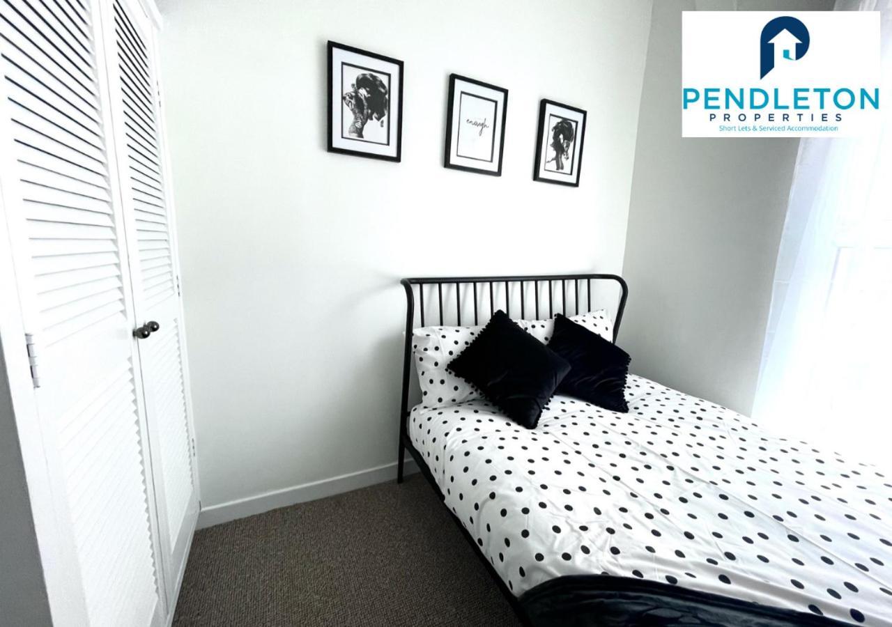 Modern 3 Bed House With Free Parking And Wi-Fi Villa Preston  Luaran gambar