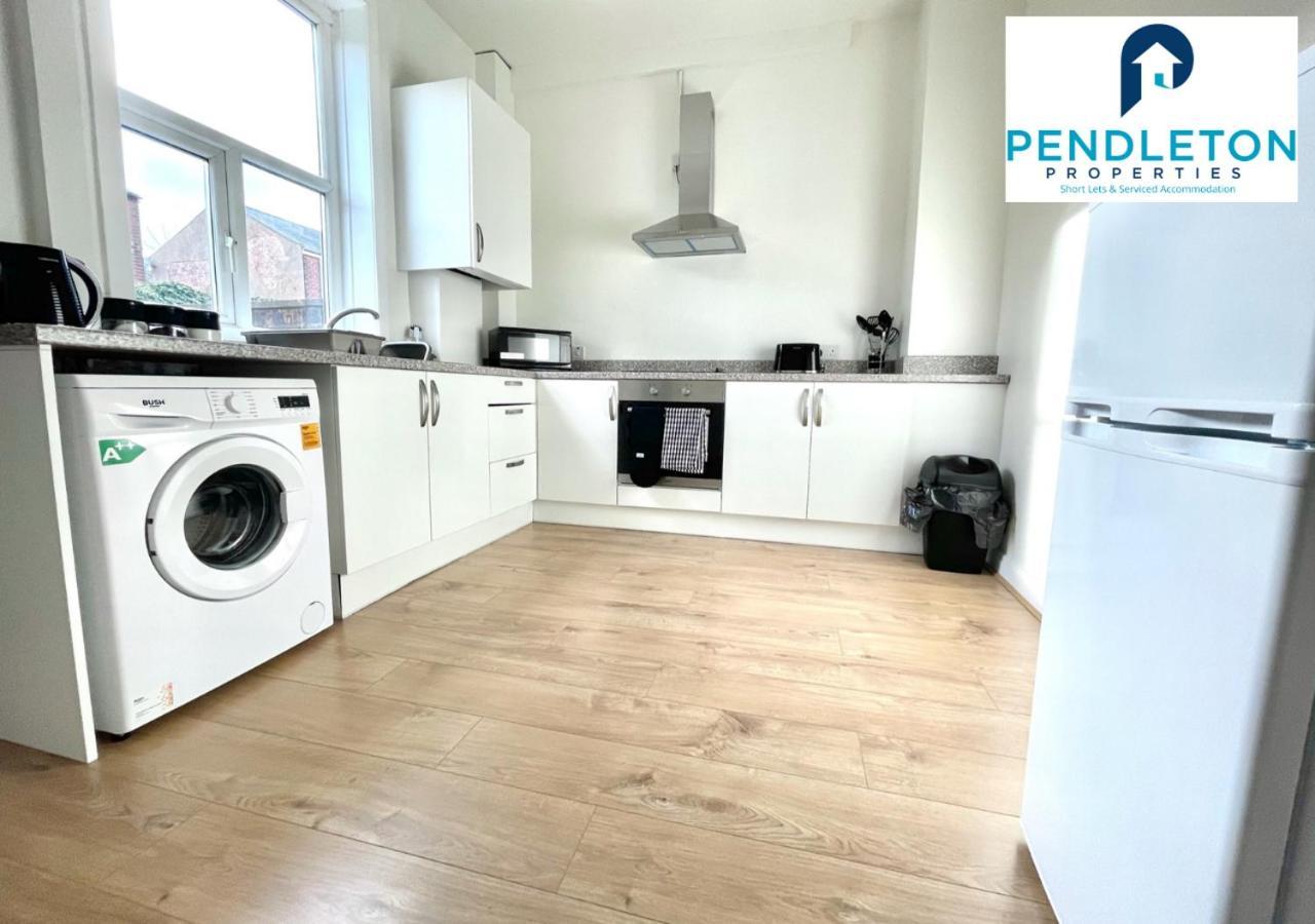 Modern 3 Bed House With Free Parking And Wi-Fi Villa Preston  Luaran gambar